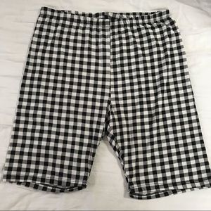 Forever21plus 1X Gingham biker style shorts